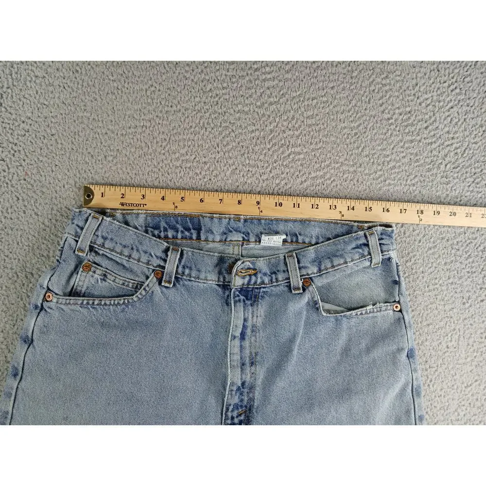 Levis 505 Jeans Mens 36 x 34 Light Blue Denim Straight Leg Regular Fit Cotton
